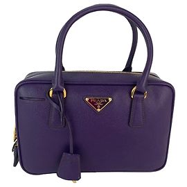 Bolsa Prada em couro Saffiano Lux pequena com alça superior roxa Roxo