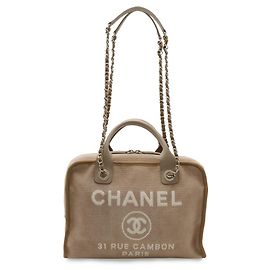 Bolsa de boliche Deauville Chanel Marrom Bege Cinza