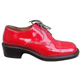 Sartore Jerry Derbies aus rotem Lackleder 36,5 Rot