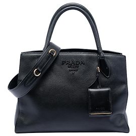 Bolsa tiracolo monocromática em couro Saffiano preto Prada Preto