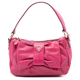 Bolsa Prada em napa rosa com laço Fiocco Rosa