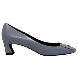 Trompette-Pumps von Roger Vivier aus grauem Leder Grau