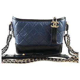 Chanel Gabrielle Hobo Schultertasche Schwarz