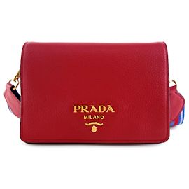 Prada Sac à bandoulière Vitello Daino Rouge