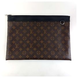Louis Vuitton Pochette Clutch Makarassar Monogram Discovery Noir
