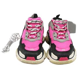 Balenciaga Sneakers Triple Trainer da Donna Nero