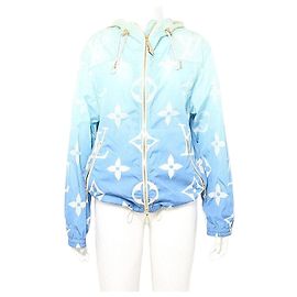 Louis Vuitton Kurze Kapuzenparka mit Blue Lagoon Monogramm Saison Blau