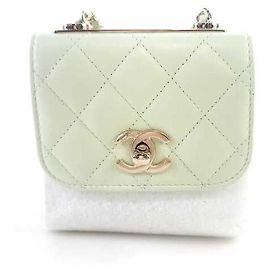 Chanel Bolsa transversal CC moderna Branco