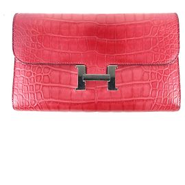 Hermès Cartera Larga con Solapa de Cocodrilo Constance Wani Roja
