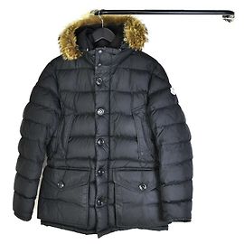 Moncler Cluny Padding Black
