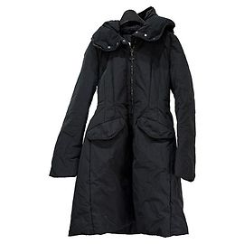 Moncler SAISSAC Goose Down Padding Black