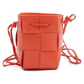 Bottega Veneta Mini bolsa balde vermelha neon com alça de ombro e crossbody Vermelho