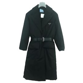 Prada Re-Nylon Steppmantel Schwarz