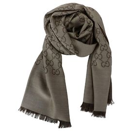 Gucci Sciarpa bicolore in lana e seta GG Jacquard marrone Marrone