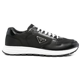 Prada Sneakers in Nylon e Pelle Nero