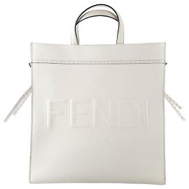 Fendi Logo Go To Tragetasche Weiß