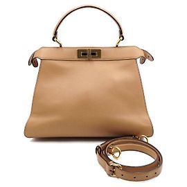 Fendi Bolsa Tote Peekaboo See Medium em couro marrom Marrom