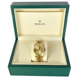 Rolex Relógio de ouro com data e dia Dourado