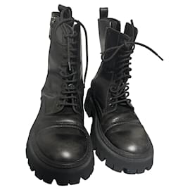 Balenciaga Black Leather Ankle Boots Black