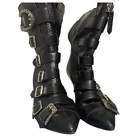 Gucci Botines de cuero negro con hebillas y cremallera Negro