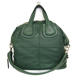 Givenchy Nightingale Medium Handtasche in Grün Grün