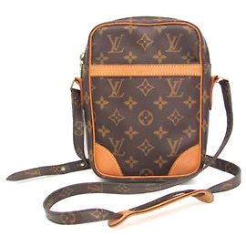 Bolsa de Ombro Monogram Danube Louis Vuitton Monograma