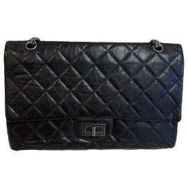 Sac à main Chanel 2.55 Reissue Large en cuir noir Noir