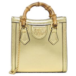 Sac à main Gucci DIANA en cuir doré Doré