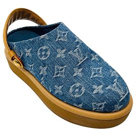 Louis Vuitton Blaue Monogram Denim Aspen Plattform Clogs Blau