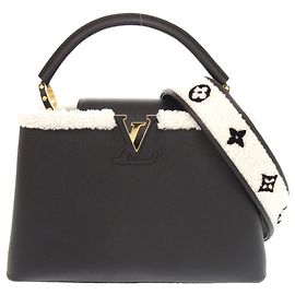 Borsa Louis Vuitton Capucines MM Nera Nero