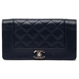 Chanel Coco Mark Mademoiselle Turnlock Bi-fold Long Wallet Navy blue