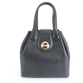 Sac à main en cuir Turnlock de Givenchy Noir