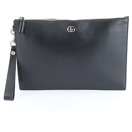 Pochette en cuir Gucci GG Marmont Noir