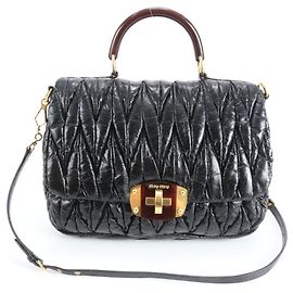 Borsa a Spalla in Pelle Matelassé Miu Miu Nero
