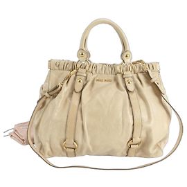 Borsa a Spalla in Pelle Miu Miu Giallo