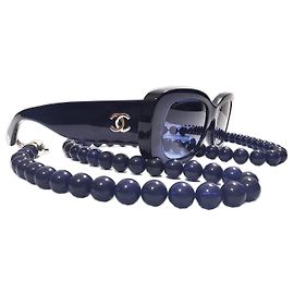 Chanel rectangular navy blue sunglasses with a pearl necklace - 5488 - c.503/S2 Navy blue