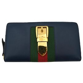 Gucci Cartera Continental con Cremallera Sylvie de Cuero Azul con Web Firma Azul