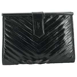 Yves Saint Laurent Sac à main vintage en cuir matelassé noir en forme de V Noir
