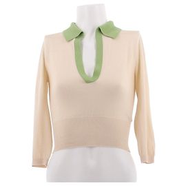 Prada Polo de cuello verde en cachemira Beige