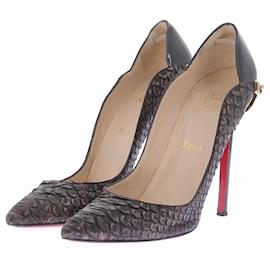 Christian Louboutin Escarpins en python noir Noir