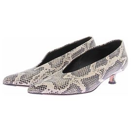 Aeyde Pumps "Clara" aus Schlangenleder Beige