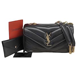 Yves Saint Laurent Sac Loulou Small en agneau Saint Laurent Noir