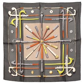 Sciarpa Hermès Carré 45 Cannes e Pommeaux Altro