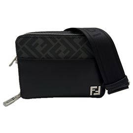 Sac à bandoulière Fendi Square FF Camera Case Marron Noir
