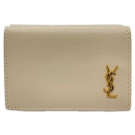 Yves Saint Laurent Leder Origami Tiny Geldbörse Beige