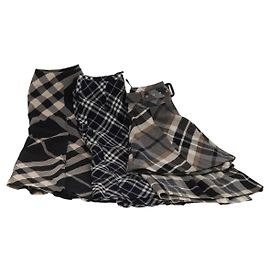 Falda de algodón con estampado Nova Check BURBERRY 4 Set Negra Auth am10878 Negro