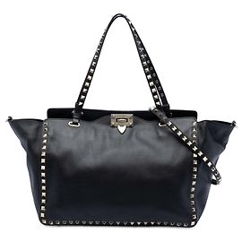 Borsa Trapeze media in pelle nera Rockstud di Valentino Nero