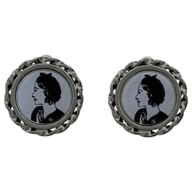 Runde Ohrringe Mademoiselle von Chanel Silber