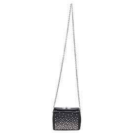 Bolsa de Ombro Box 16 em Couro Preto com Cristais Alexander Mcqueen Preto