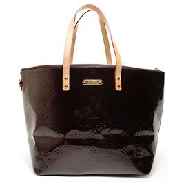 Sac à main Bellevue GM en Monogram Vernis de Louis Vuitton Rouge